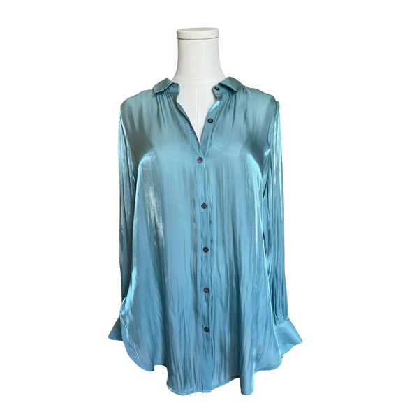 Vince Camuto Womens Iridescent Button Up Shirt Size Small - Picture 3 of 9